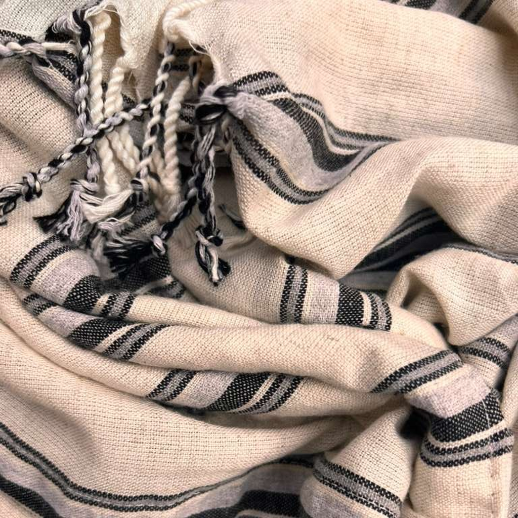Robe - Gray Striped